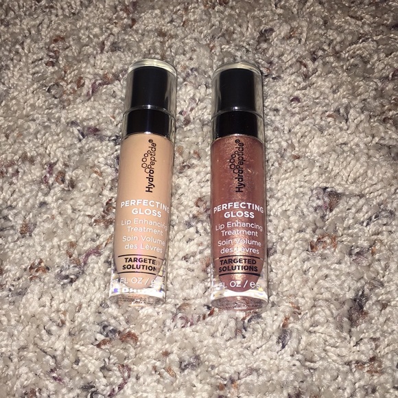 BOTH TRADED🖤🖤🖤 - Picture 5 of 7